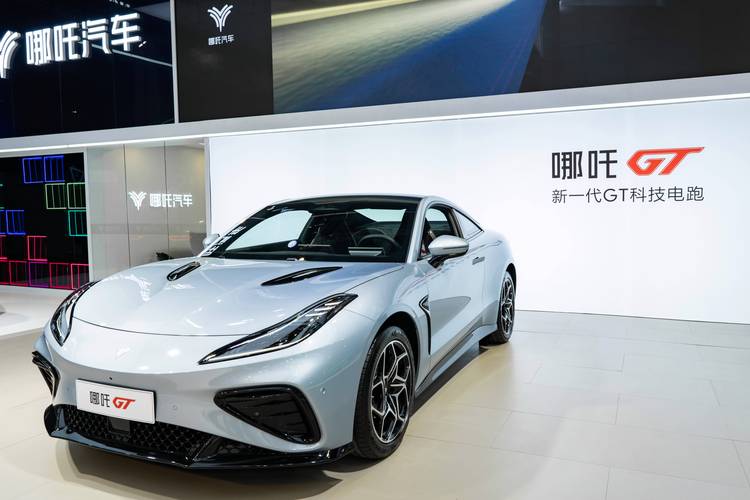 广州番禺区盛优浩企业管理咨询哪吒汽车在智能汽车领域的表现，领途汽车在新能源汽车市场中的影响力